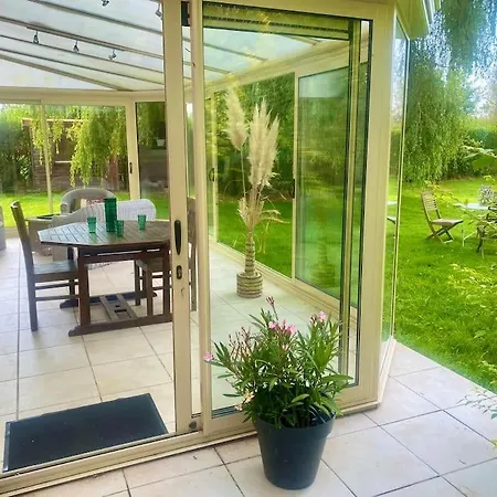 Le Du Marais Дом отдыха *